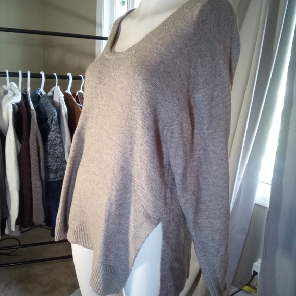 Dex Tan Crew Neck Sweater with Chunky Knit Texture - Picture 3 of 3